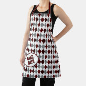 Aggie Maroon Argyle Patroondag Schort (Insitu)