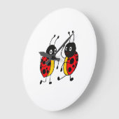 AI - Horloge murale de Ladybugs dansants (Angle)