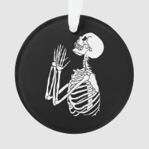 Aidez-moi Skeleton Cherchez-vous à demander de l'a