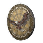 Aigle attaquant une cible de fléchettes (Devant droit)