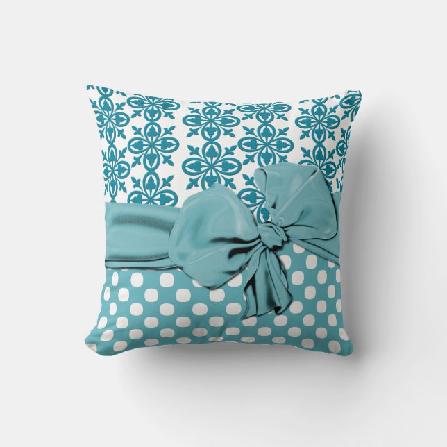 Aigue-marine élégante et coussin blanc de damassé (Recto)