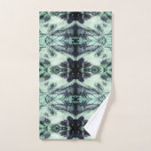 Aiguilles de pin couvertes de neige hiver Nature A (Serviette à main)