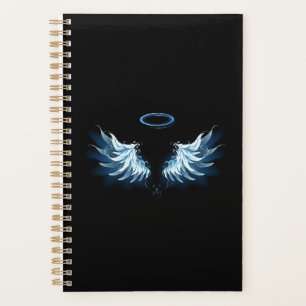 Ailes d'angle brillant bleu sur arrière - plan noi