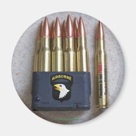 Aimant 101e division aéroportée anciens combattants (Devant)