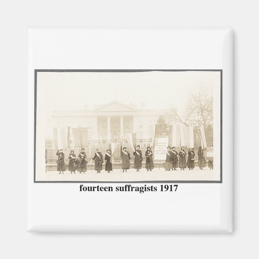 Aimant 14 Souffragistes, 1917 (Devant)