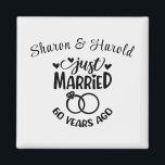 Aimant 60e anniversaire du Mariage Noms personnalisés Dia<br><div class="desc">Commémorez votre soixantième anniversaire de mariage avec cet arrière - plan blanc diamant,  aimant personnalisé. Personnalisez les noms en texte noir à votre propre ou au couple célébrant cette étape. Idéal aussi pour une fête !</div>