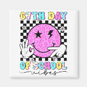 Aimant 67th Day Of School Vibes Funny Six Seven 67 Meme (Devant)