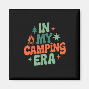 Aimant À l'ère de mon camping Rétro Feu de camp en forêt