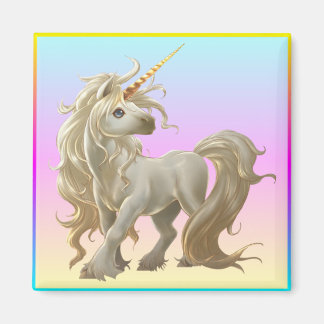 Aimant à licorne dorée