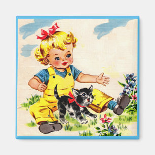 Aimant adorable petite fille avec adorable petit chaton