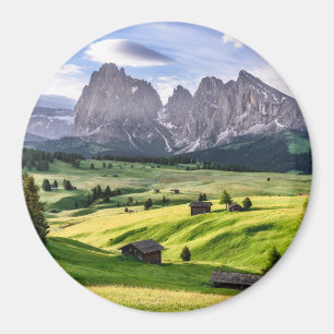 Aimant Alpes de dolomite de Seiser Alm  , Italie