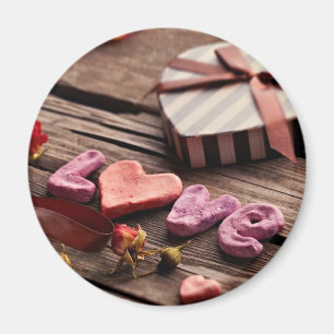 Aimant Amour de mot avec le cadeau en forme de coeur de