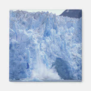 Aimant AN, États-Unis, Alaska. Glacier s'effondrant dans