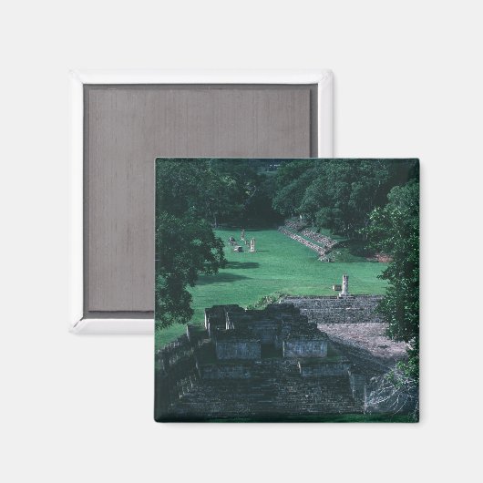 Aimant Ancienne ruines mayas Cour et structures en herbe (Recto/Verso)