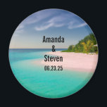 Aimant Aquamarine Ocean Tropical Beach Scenic Wedding<br><div class="desc">Magnet with a beautiful photograph. A scenic tropical beach with aquamarine water and a white sandy beach with a lush forest in the back.</div>