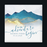 Aimant Aquarelle Golden Mountains Mariage Enregistrer La<br><div class="desc">Laissons Commencer L'Aventure ! Mariage moderne Vintage élégant Save The Date Magnet Modèle - Blue Green et Faux Gold Foil Aquarelle Montagnes Paysages Paysages. Ces Designs Peuvent Être Personnalisés Pour Votre Occasion Spéciale Et Seraient Parfaits Pour Votre Mariage, Fête des mariées, Partie D'Engagement, Fête D'Anniversaire Et Beaucoup D'Autres Occasions Spéciales....</div>