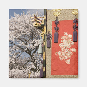 Aimant Arbre en fleurs de cerisier et tapisserie de soie