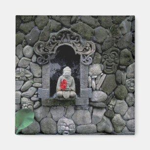 Aimant Asie, Indonésie, Bali. Un sanctuaire de Bouddha