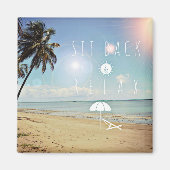 Aimant Asseyez-vous et détendez-vous sur une plage tropic (Devant)