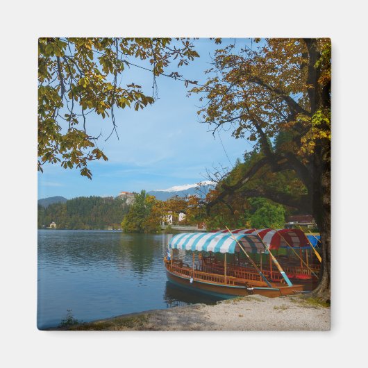 Aimant Bateaux touristiques dans le lac Bled en automne (Devant)
