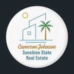 Aimant Beach Real Estate Company Cute Personnalisable<br><div class="desc">Cet aimable aimant de société immobilière tropicale dispose d'une maison de plage bleue moderne avec un palmier côtier cool et soleil de l'île. Customisez cet article de marketing avec votre agent et nom commercial immobilier pour les clients d'achat de maison le long de la côte.</div>