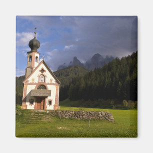 Aimant Belle église isolée et solitaire appelée Rainui