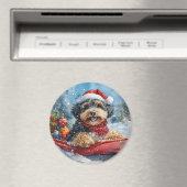 Aimant Bernedoodle Chien dans la corniche Laisser neiger (In Situ (Lave-vaisselle))