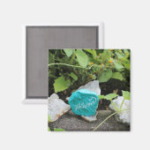 Aimant Blessed Rock caché dans un jardin (Recto/Verso)