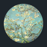 Aimant Blossoming Almond Tree Van Gogh Fine Art<br><div class="desc">Huile sur toile. Fondation Vincent van Gogh,  Rijksmuseum Vincent van Gogh,  Amsterdam,  Pays-Bas. Une des dernières peintures de Vincent,  c'est une vision sereine de la beauté naturelle et l'une de ses oeuvres les plus populaires.</div>