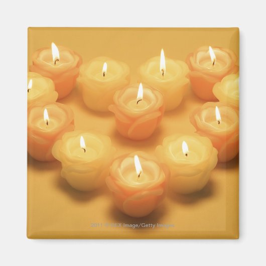 Aimant Bougies brûlantes disposées en forme de coeur (Devant)
