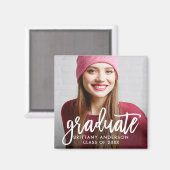 Aimant Brush Script Modern Graduation Faire-part (Recto/Verso)