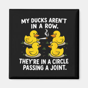 Aimant Canards Mignons Ne Sont Pas En Rangée En Cercle Pi