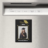 Aimant Cap de promotion 2025 Noir Or Brosse Écriture Phot (In Situ (Lave-vaisselle))