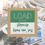 Aimant Chargez Unload FUNNY ! Lave-vaisselle<br><div class="desc">Un drôle de message à mettre sur votre lave-vaisselle pour vous dire si les plats sont sales ou propres. Vert écologique avec typographie amusante. Un grand cadeau pour le procrastinateur dans votre vie!</div>