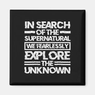 Aimant Chercheur Paranormal À La Recherche Du Surnatu