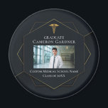 Aimant Chic Médicale School Photo Graduation Party<br><div class="desc">Cet aimant chic noir de diplôme d'école de médecine gardienne de saké présente un design hexagone géométrique or avec un élégant cathétrique médical au-dessus d'une photo du diplômé. Magnets photographiques modernes pour un nouveau médecin ou une nouvelle infirmière en 2024.</div>
