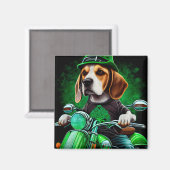 Aimant Chien Beagle conduisant un vélo la Saint-Patrick (Recto/Verso)