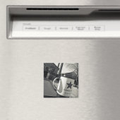 Aimant Chine, Pékin, district de Chaoyang. Dashanzi 798 2 (In Situ (Lave-vaisselle))