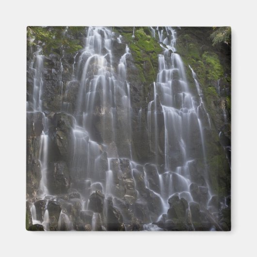 Aimant Chutes de Ramona dans le comté de Clackamas, Orego (Devant)