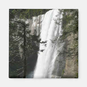 Aimant Chutes de Vernal III dans le parc national de Yose
