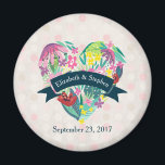 Aimant Coeur floral mignon avec Mariage de fleurs tropica<br><div class="desc">Un aimant mariage personnalisé. Customisez avec vos noms à l'intérieur d'un ruban bleu-vert superposé sur un charmant coeur rempli de fleurs et de feuilles aux couleurs rose, verte et jaune. L'arrière - plan est un motif défraîchi avec des cercles en rose clair et blanc. Design estival et fantaisiste avec un...</div>