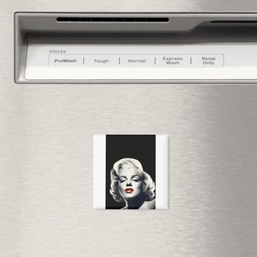 Aimant CON24BW-V4 Red Lips Marilyn EN NOIR.tif (In Situ (Lave-vaisselle))