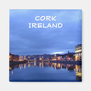 Aimant Cork à la nuit, Irlande