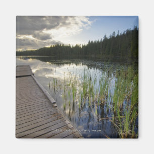 Aimant Coucher De Soleil Sur Un Petit Lac