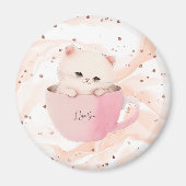 Aimant Cute chat rose blanc dans une tasse de thé (Devant)