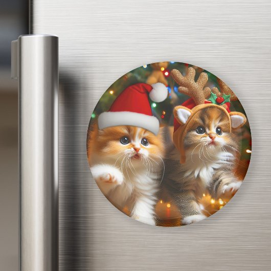Aimant Cute chatons avec le Père Noël et casquettes de re