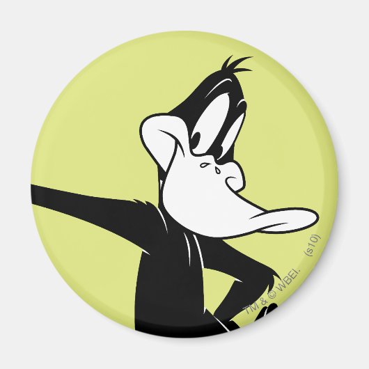 Aimant DAFFY DUCK™ penché contre un mur (Devant)