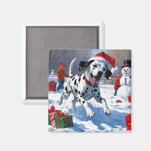 Aimant Dalmatien courant dans la neige avec un chapeau de
