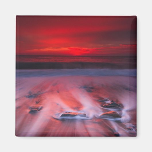 Aimant Dawn Over The Stormy Sea (Devant)