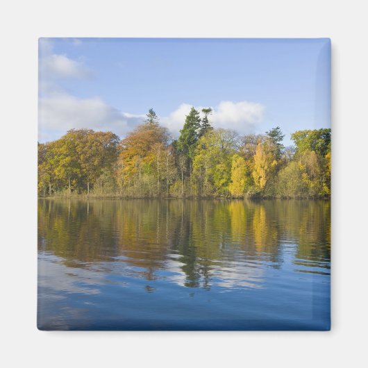 Aimant Derwentwater, district des lacs, Cumbria, Angleter (Devant)